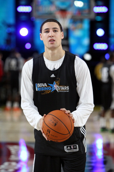 步伐微调落 步伐微调落